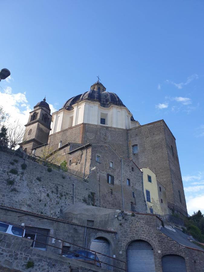 Holiday home Raggio Di Luna Montefiascone